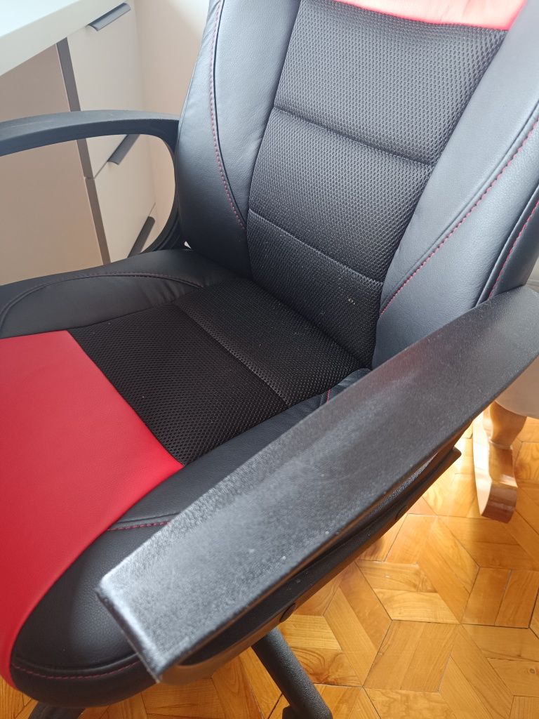 Krzesło obrotowe młodzierzowe