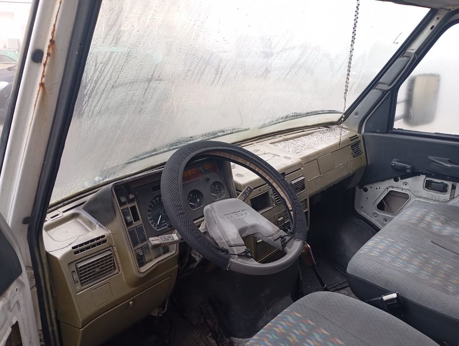 Iveco daily mecanica impecavel