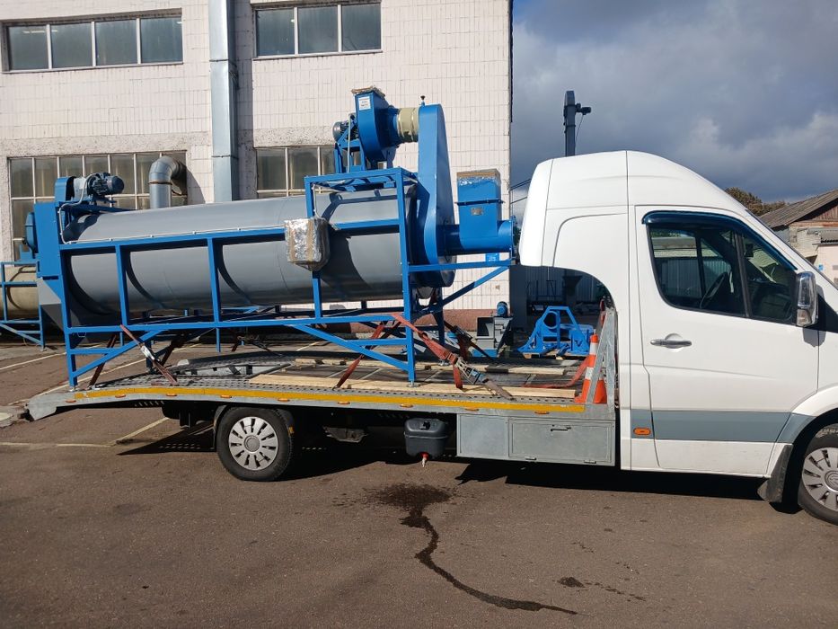 Послуги Евакуатора до двох тон 24/7. Тех підтримка в дорозі.