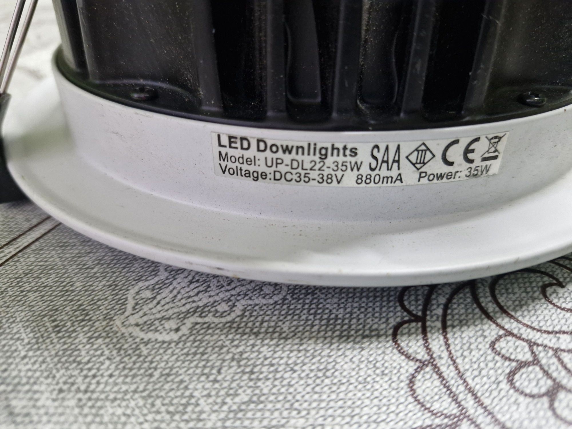 Lampy Vibia  oświetleniowe