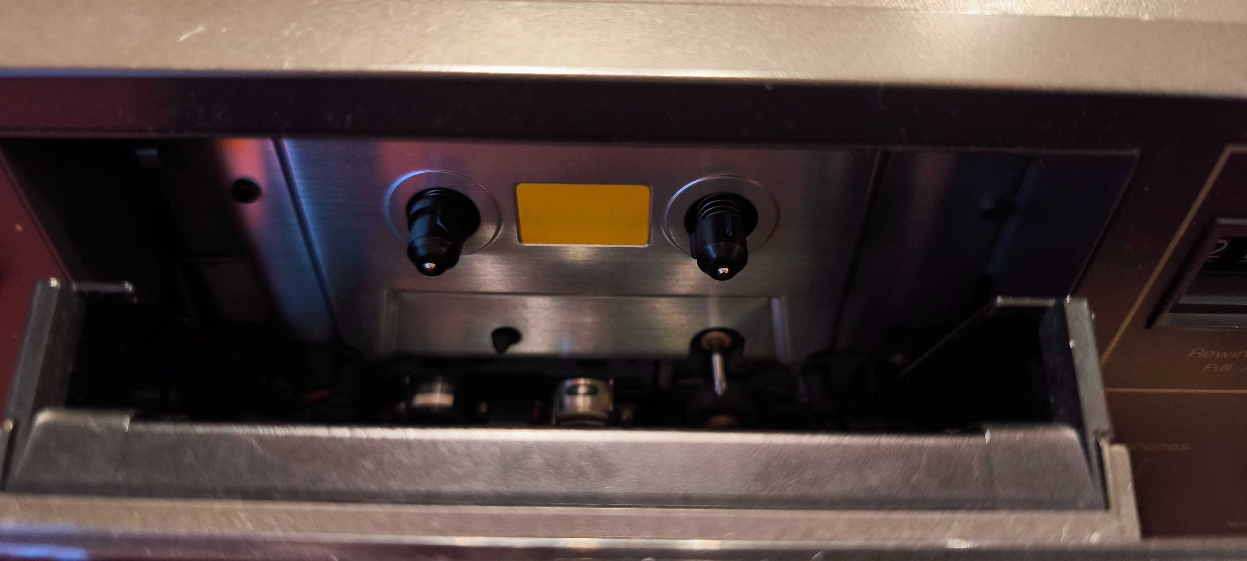 Magnetofon Technics M215