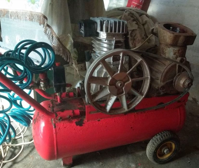 Компресор 369 л/мин, 13атм, 2,2квт. Для СТО, без мотора.