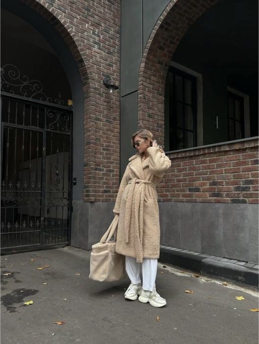 Шубка Теді бежевого кольору