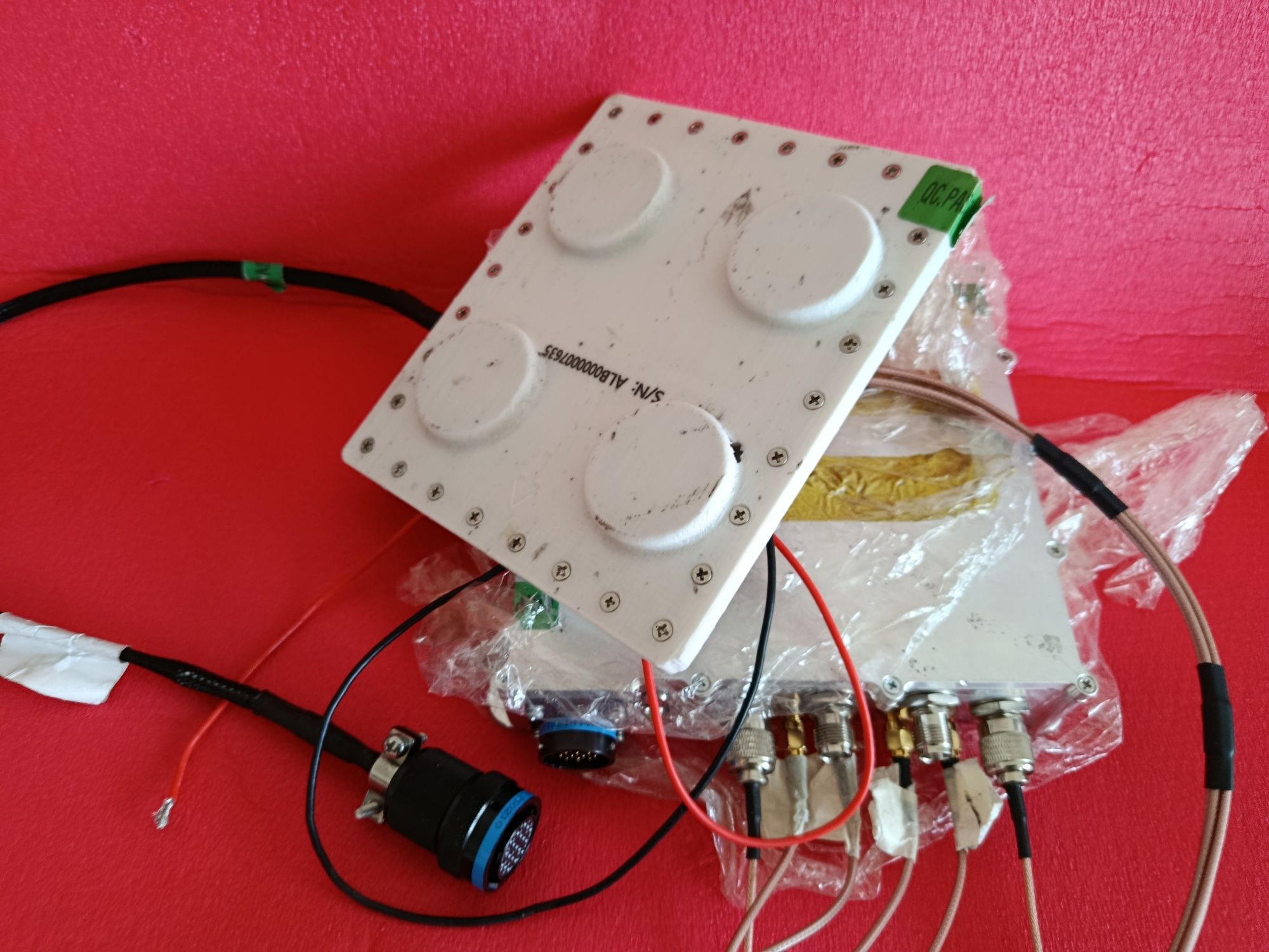 Система GPS.Tualcom anti-jam 4300 gps/gnss