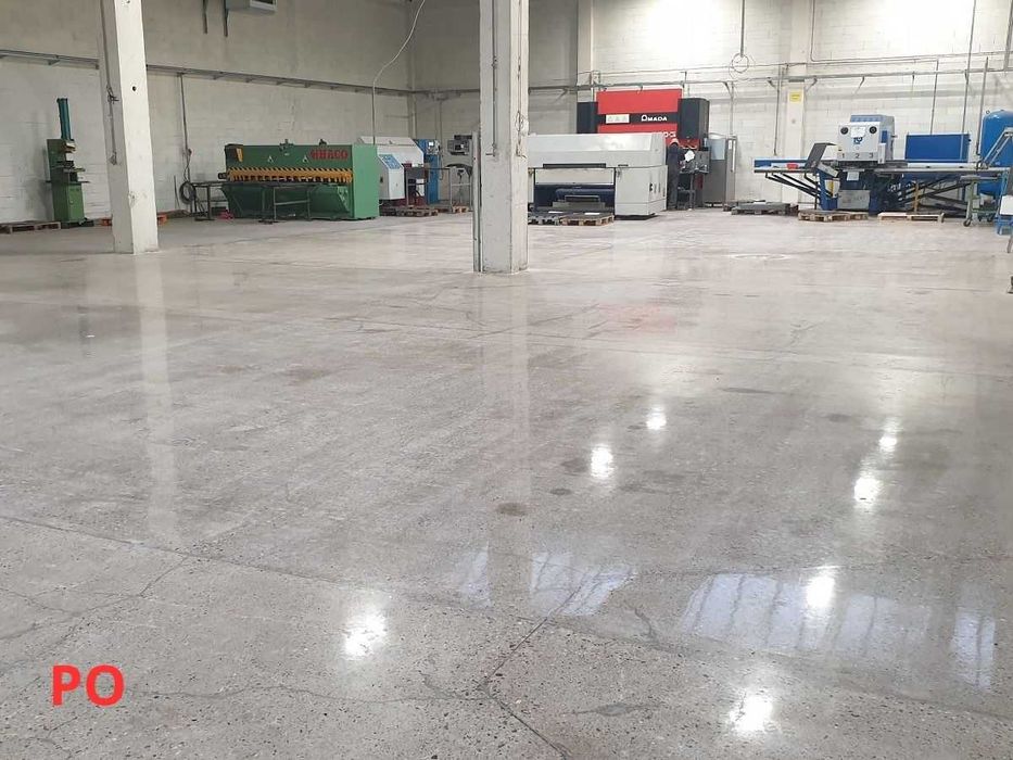 Posadzki żywiczne jak nowe – odświeżymy, wzmocnimy, zabezpieczymy!