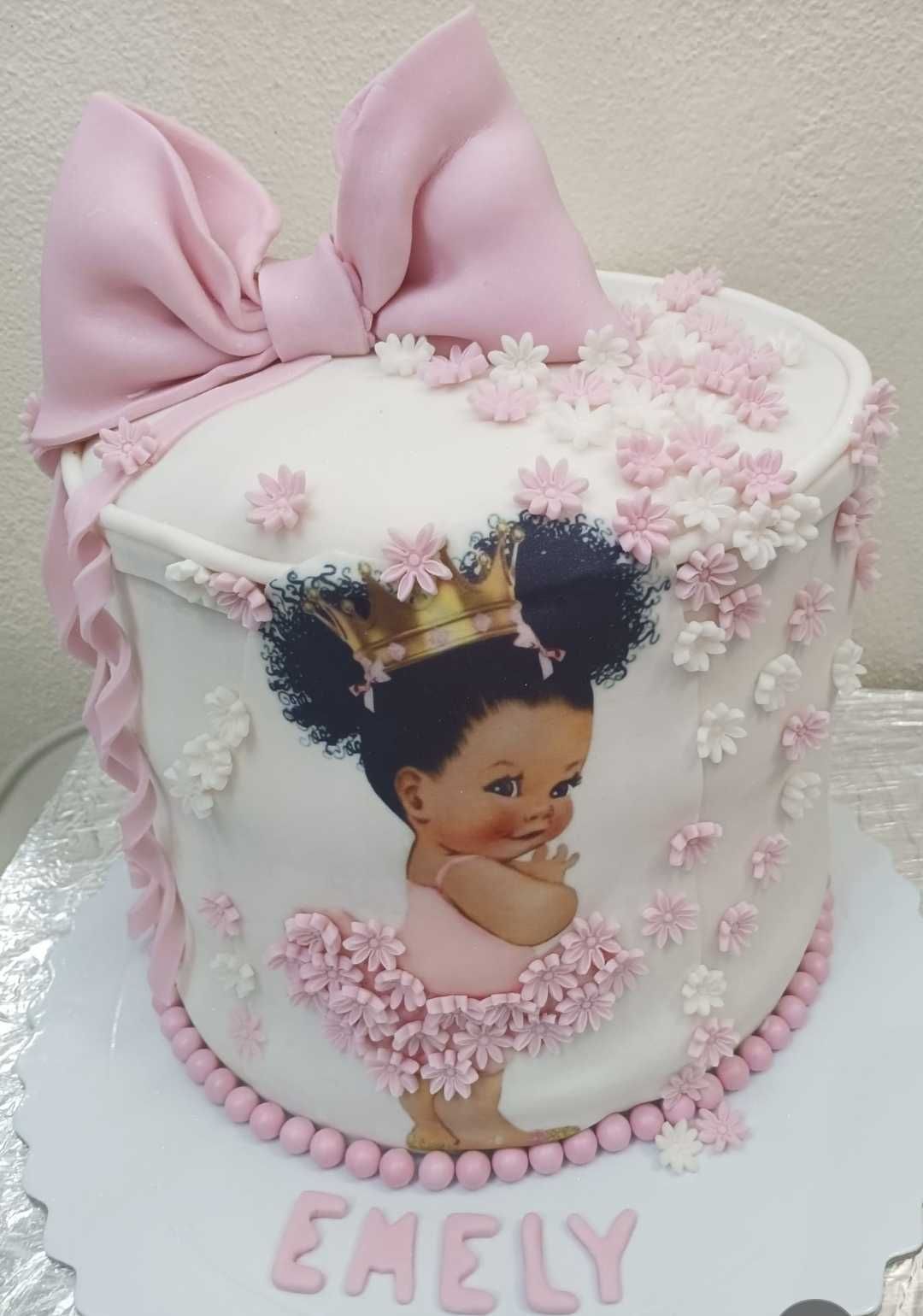Faço bolos de aniversário para todas as ocasiões