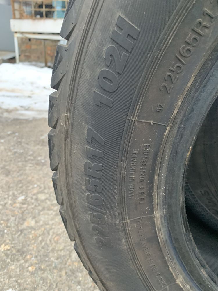 Резина  Преміорі 225/65 r17