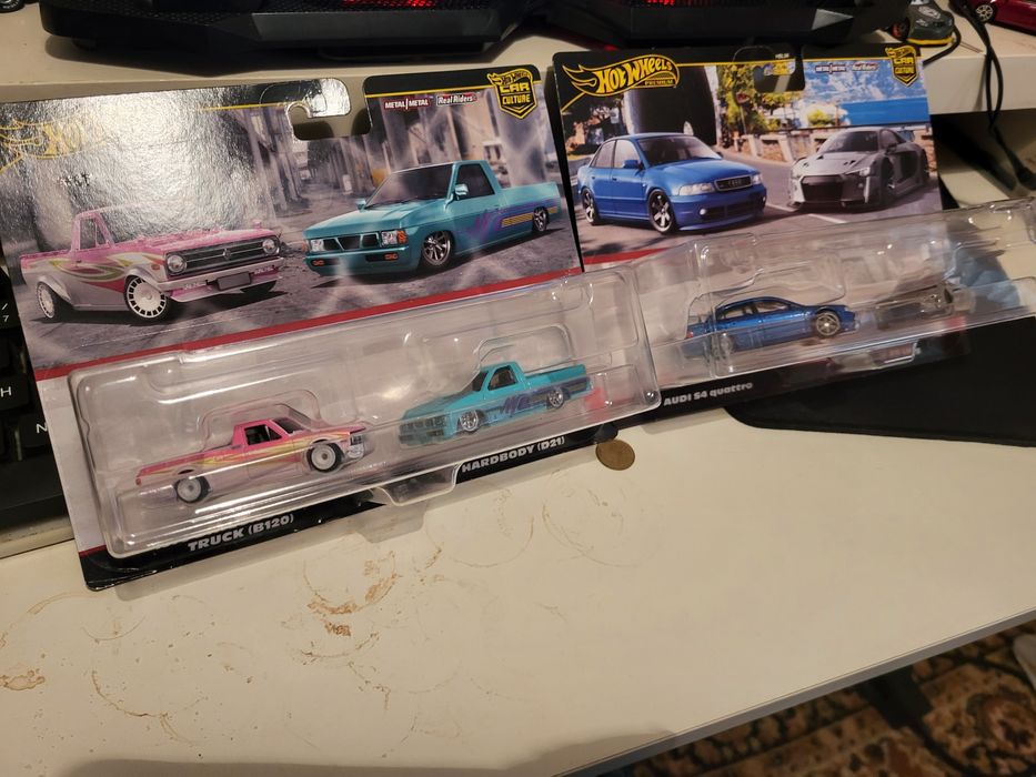 Hot wheels premium car culture real riders