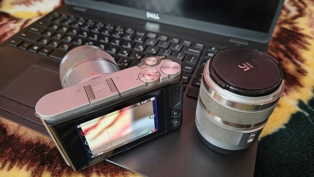Фотоапарат Xiaomi Yi M1