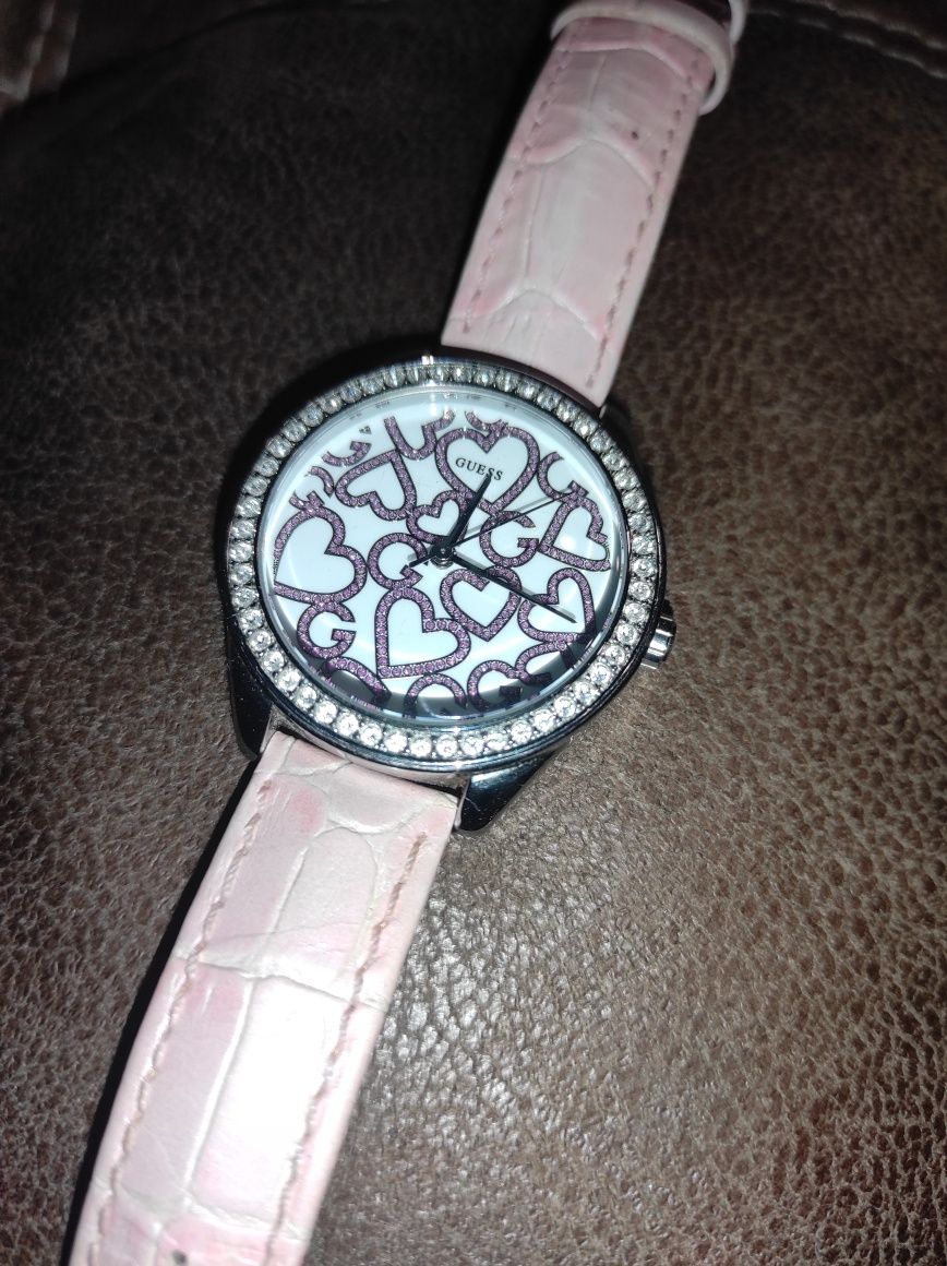 Жіночий годинник Guess женские часы оригинал