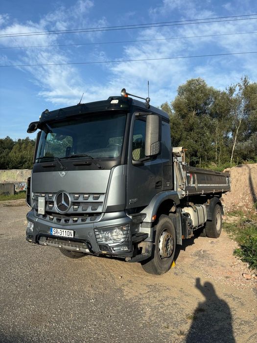 Mercedes Arocs 2013 – wywrotka S3, 100% sprawny