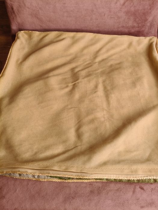 Stare ozdobne poszewki na ozdobne poduszki 191