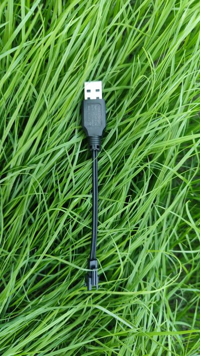 Електричний водяний пістолет