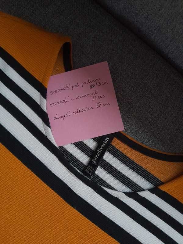 Musztardowa sukienka w pasy Stradivarius roz. M