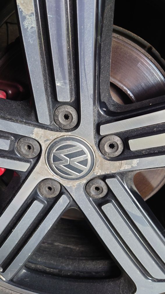 Felgi 5x112 18 golf 7r cadiz