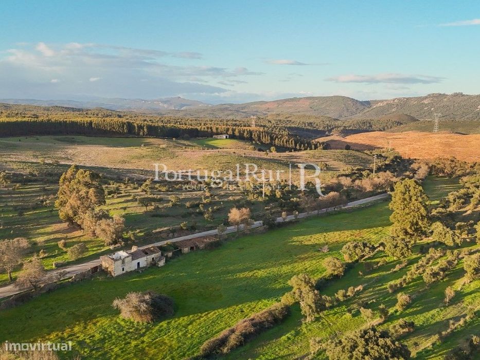 Herdade de 27 Hectares em Nisa