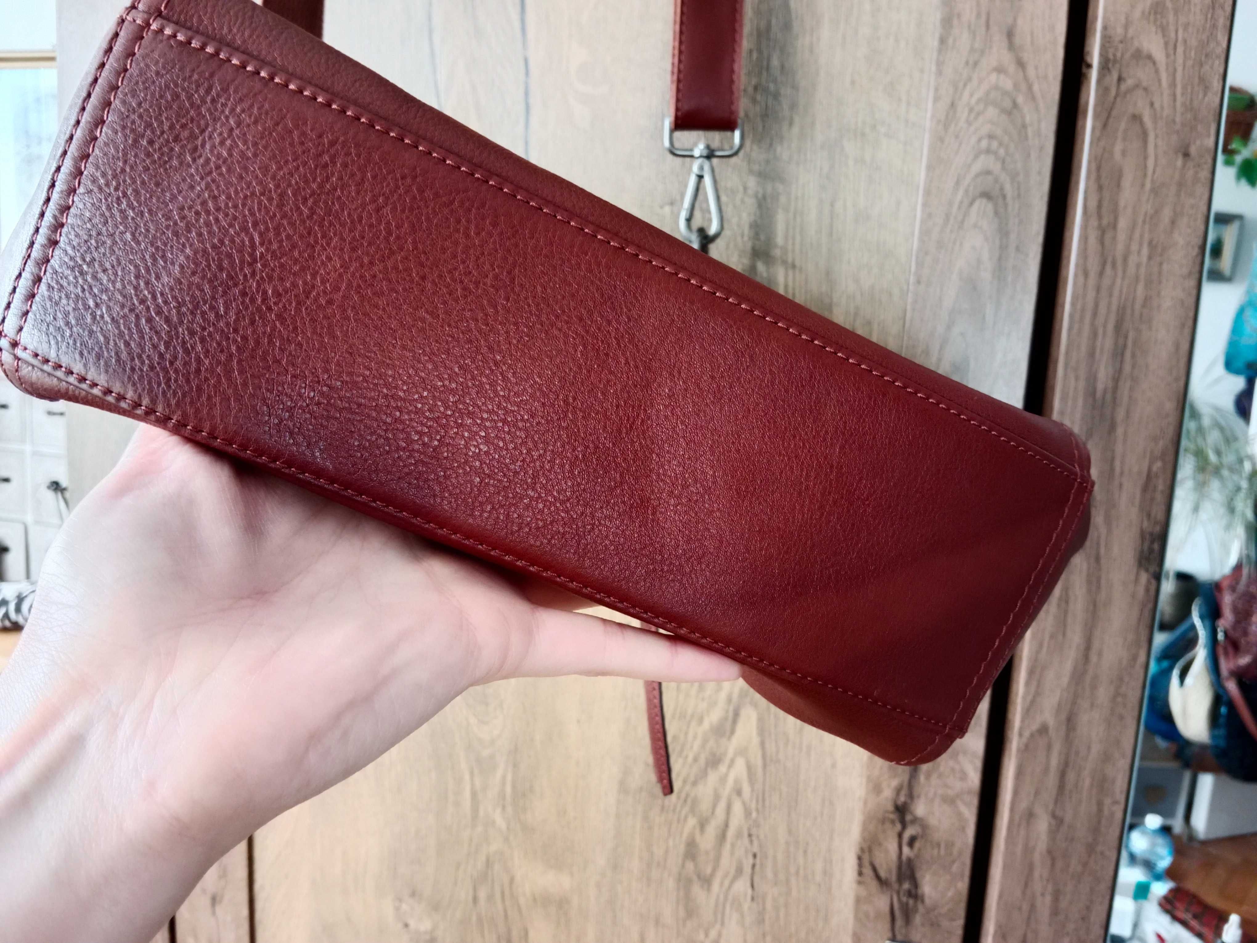 Torba torebka skórzana na ramię FredsBruder crossbody zara