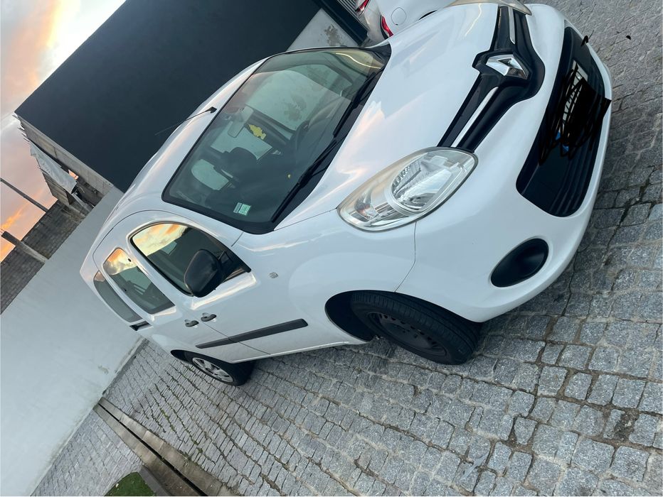 Renault kangoo 1.5 DCI 5 lugares