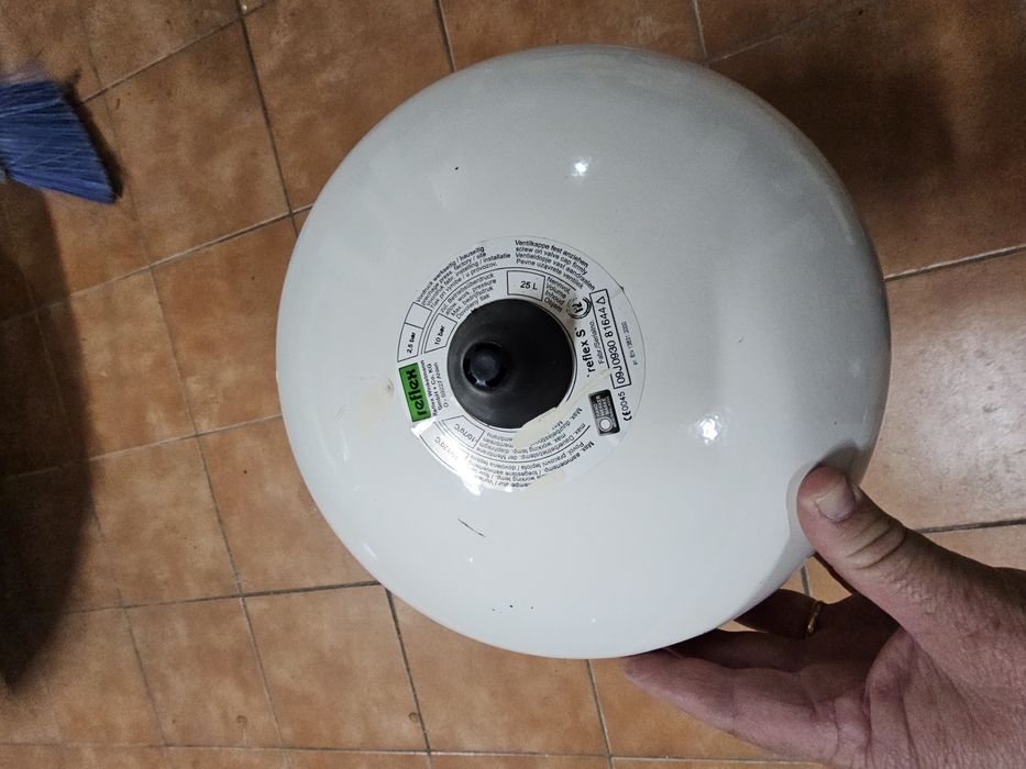 Bomba Circulatória LOWARA - Aquecimento Águas Sanitárias