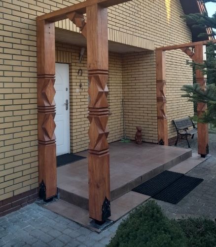 Kantówka  słupy rzeźbione ( ozdobne )