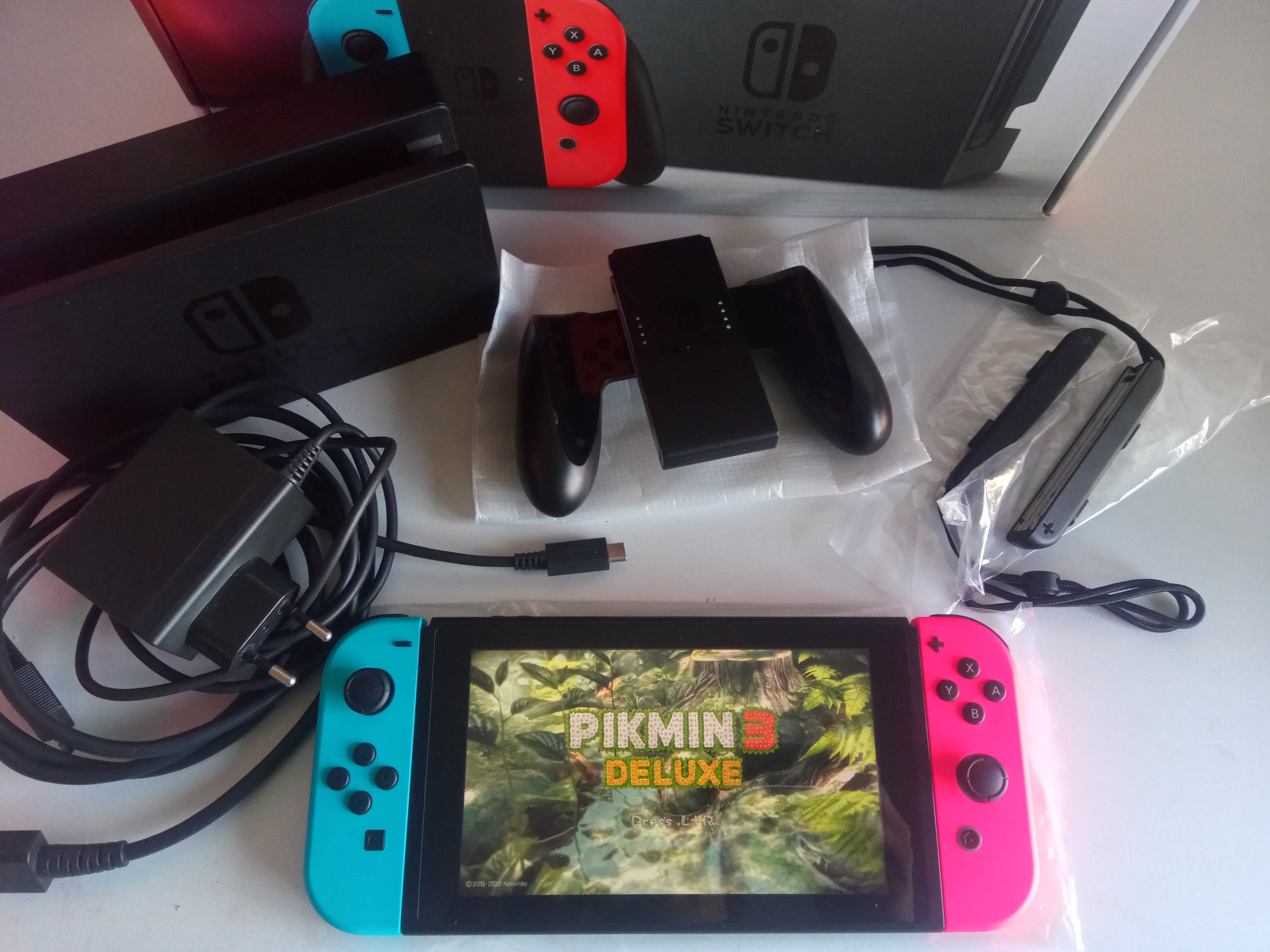Nintendo Switch V1 - Desbloqueada CFW + Cartão 128GB