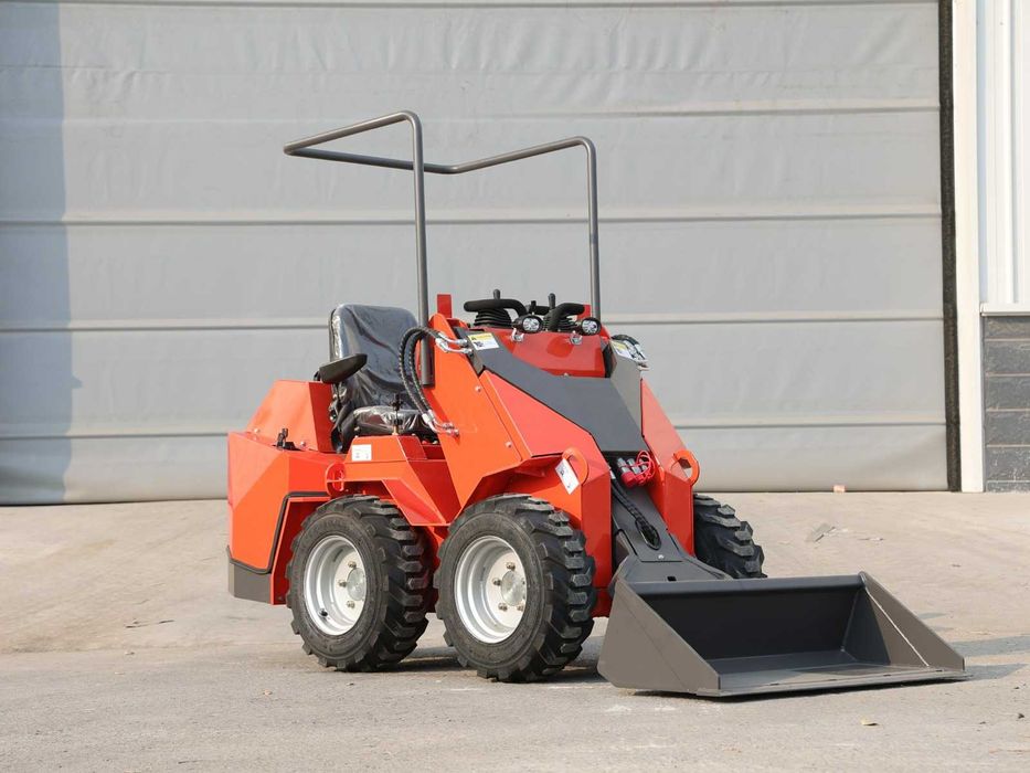 miniładowarka kołowa SDJK JKL-480Z 560kg udźwigu