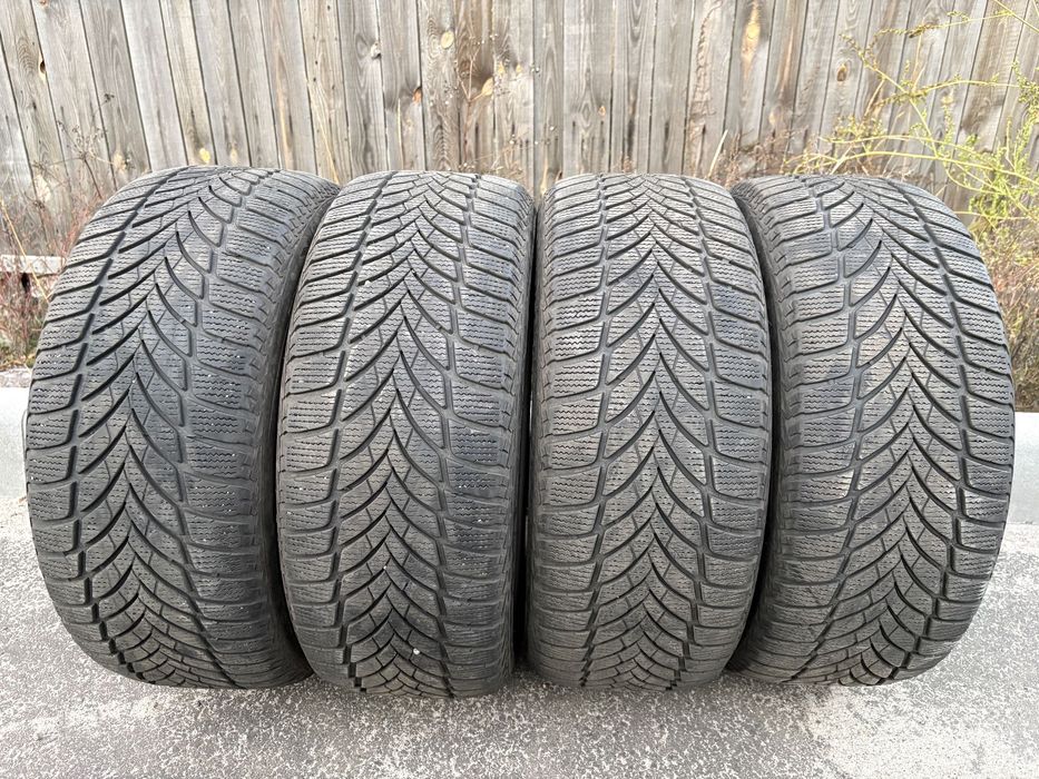 2021р Goodyear UltraGrip Ice 2 225/50 R17 комплект 225/50/17