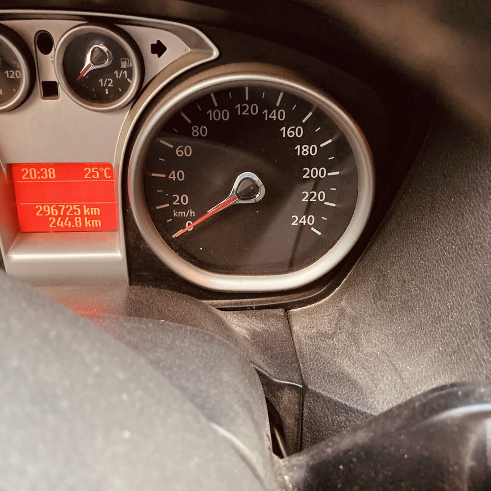 Ford focus titanium 2008