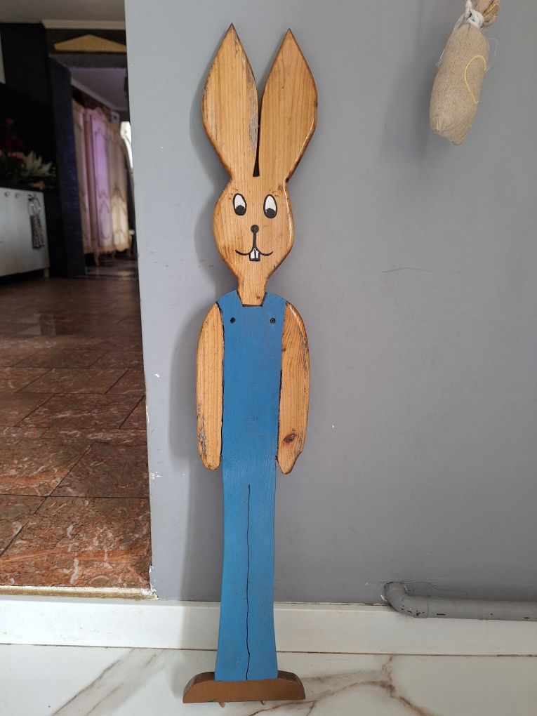 Drewniany królik 92 cm