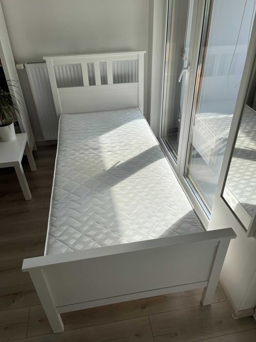 Łóżko (rama+dno) Ikea Hemnes 90x200
