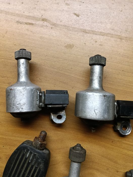 Części z czasów PRL-u.