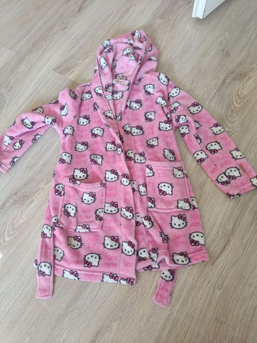 Szlafrok hello kity 116/122