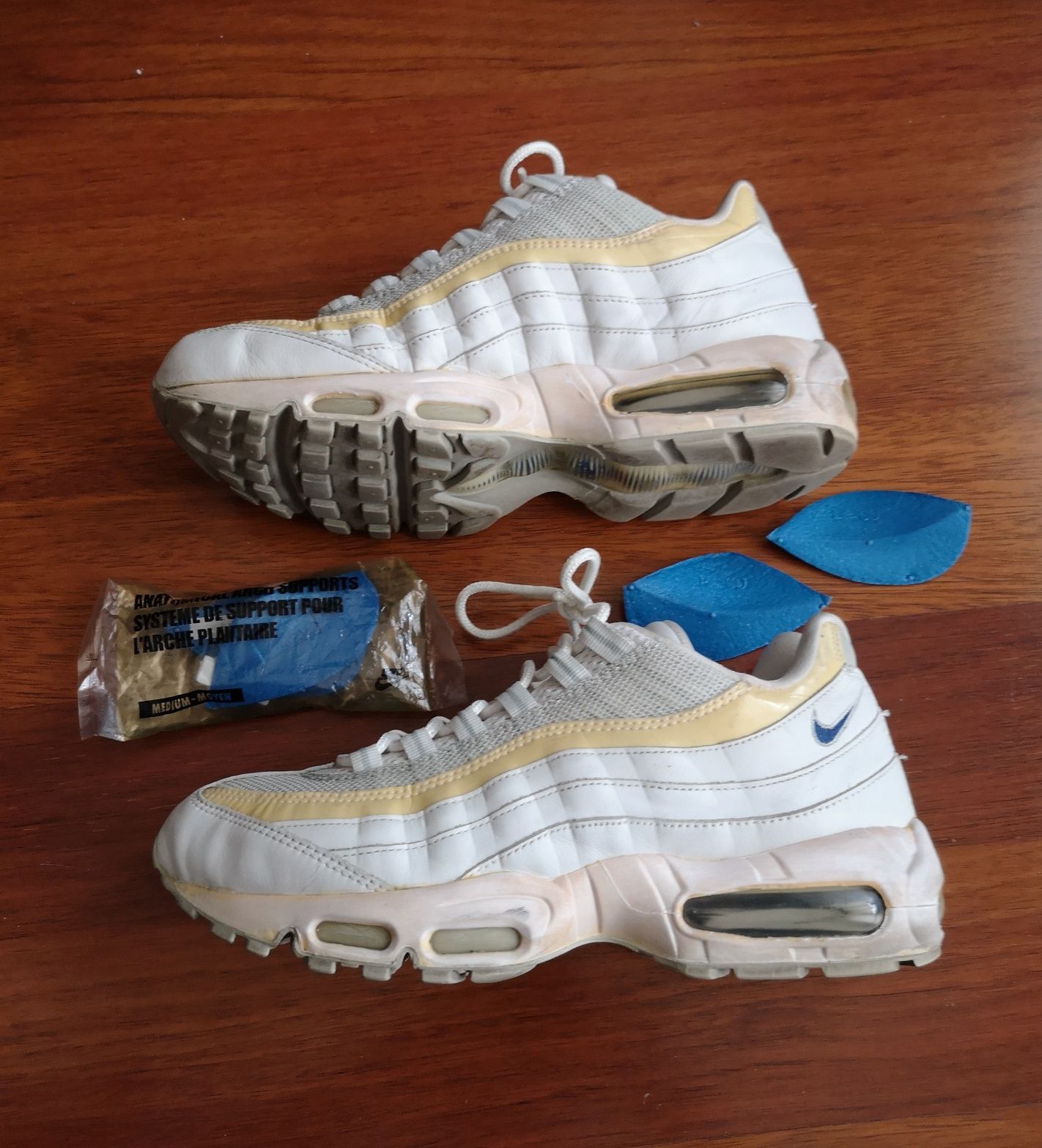 Nike Air Max 95 rozmiar 41 z 2011 roku.