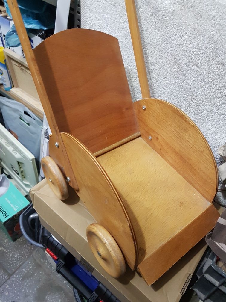 Wózek drewniany pchacz
