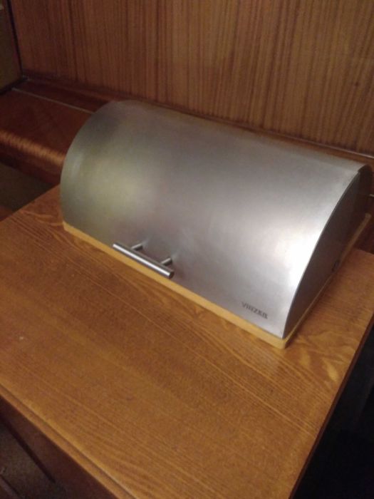 Хлебница VINZER /металл, дерево