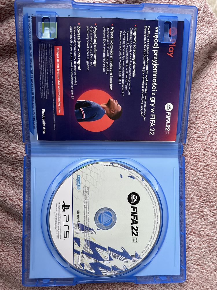 Gra Fifa 22 PS5.