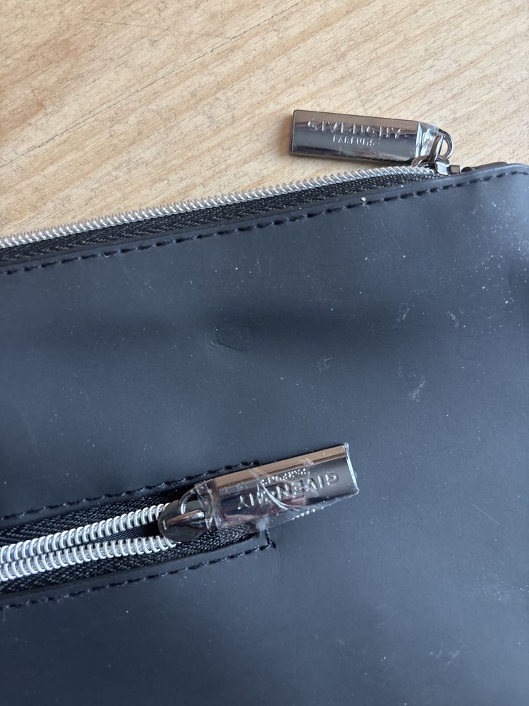 Ofertówka Givenchy