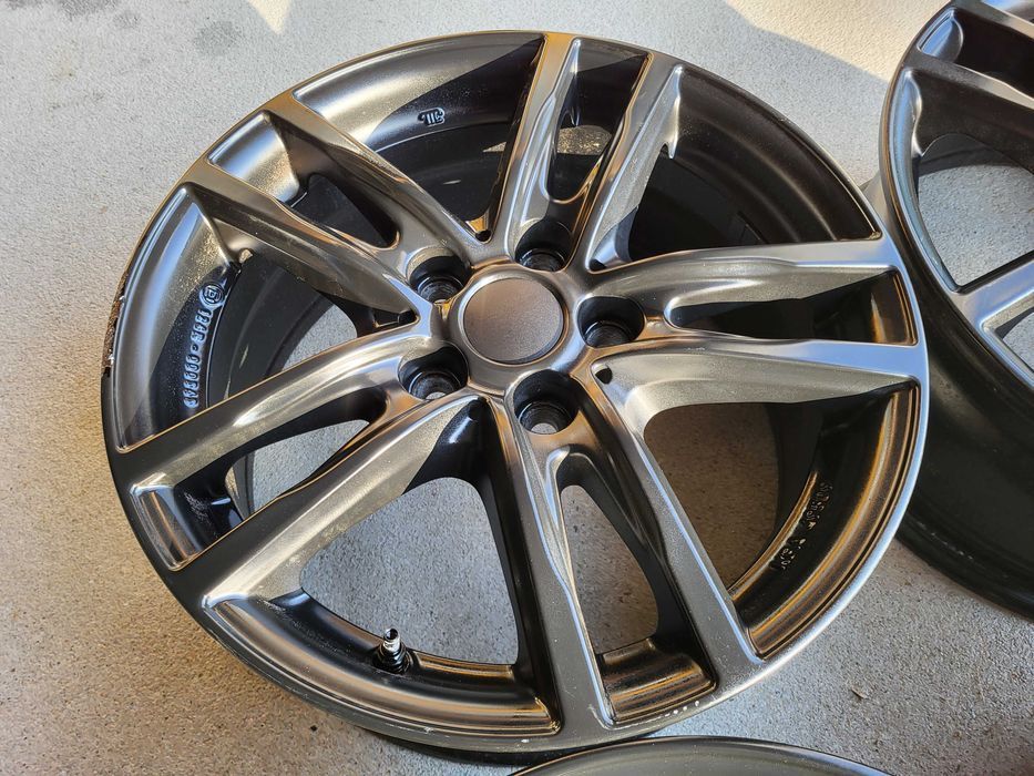 [640] Felgi aluminiowe 16 Cali 5x112 6,5Jx16H2 VW Audi Skoda +TPMS