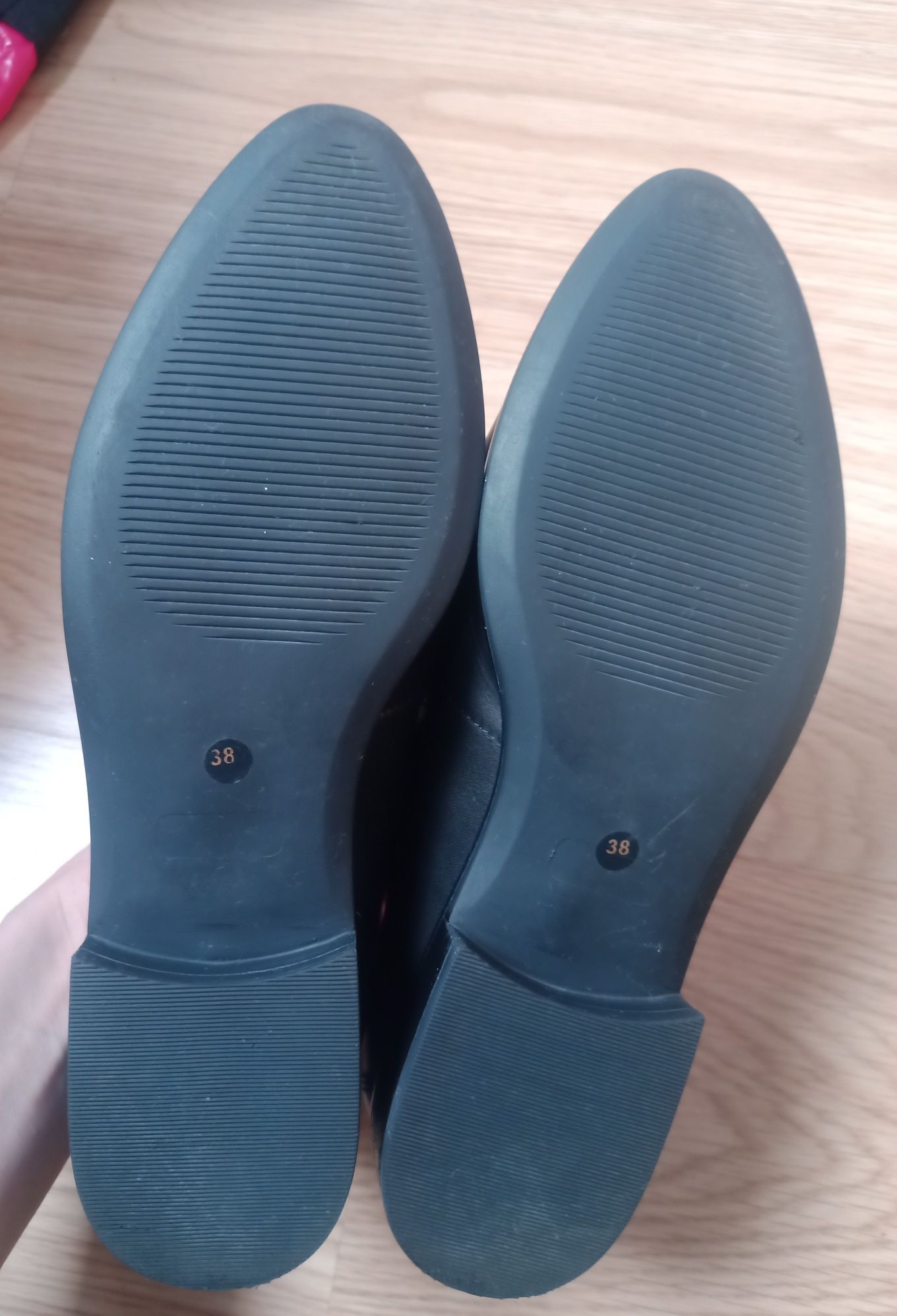 50€ Mocassim Couro genuíno Senhora Betty London NOVO