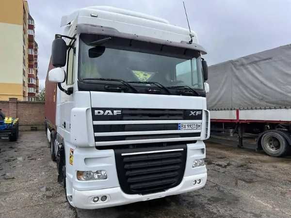 DAF XF 105.460 2009 Сідловий тягач