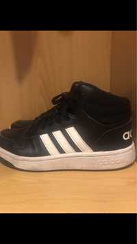 sapatilhas adidas pretas/brancas