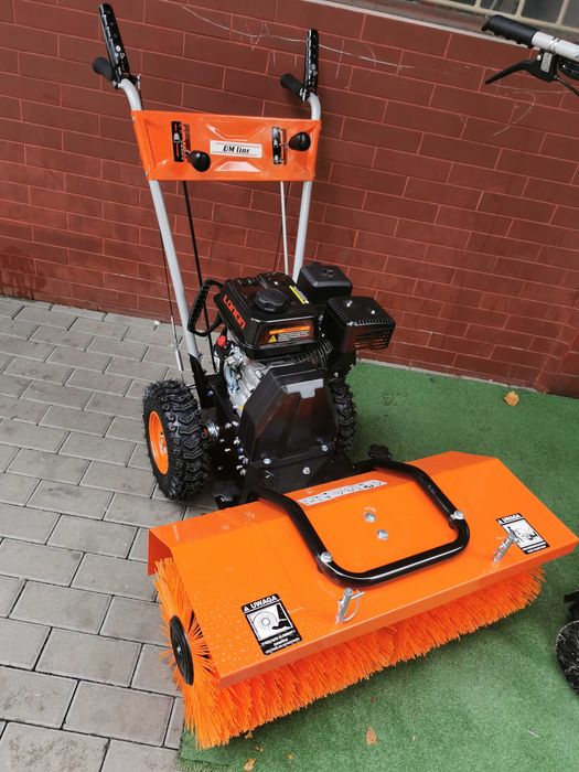 Zamiatarka Spalinowa OM LINE PKM 80 Oleo-Mac sklep Husqvarna Raty 0%%