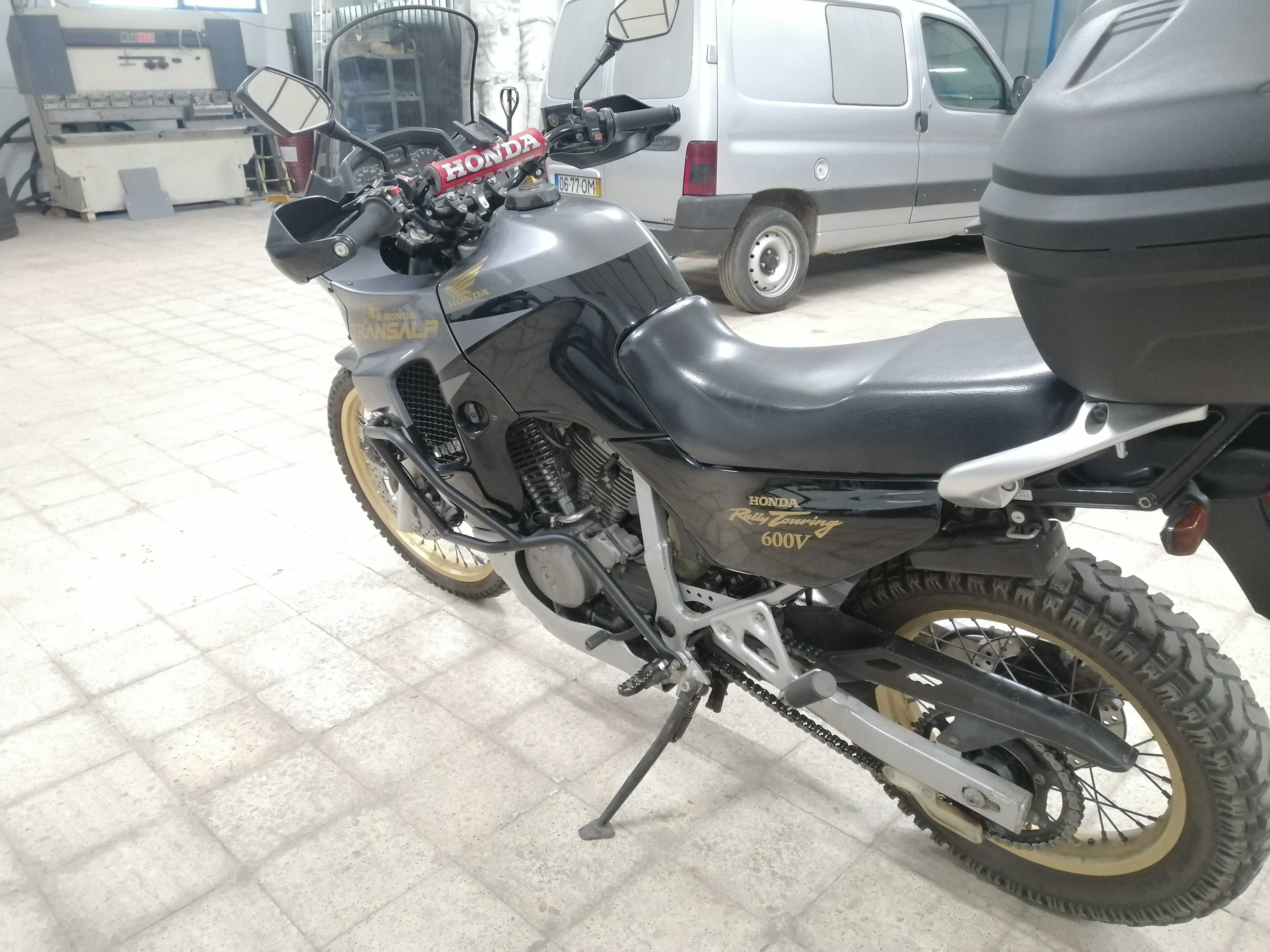 Honda Transalp 600V