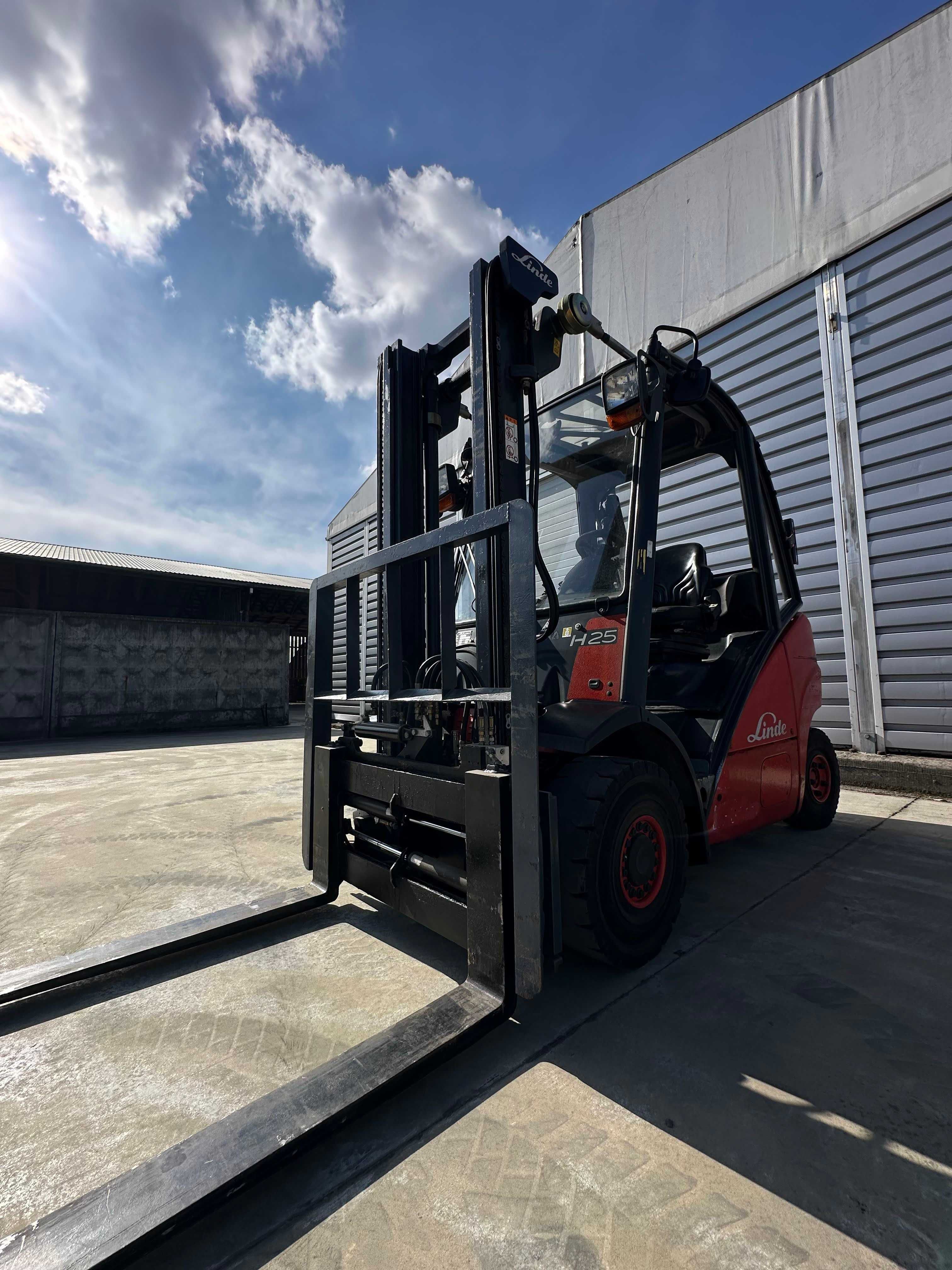 Дизельний навантажувач Linde 2.5тон