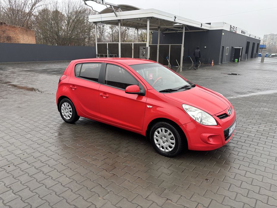 Hyundai I20 1.4 автомат