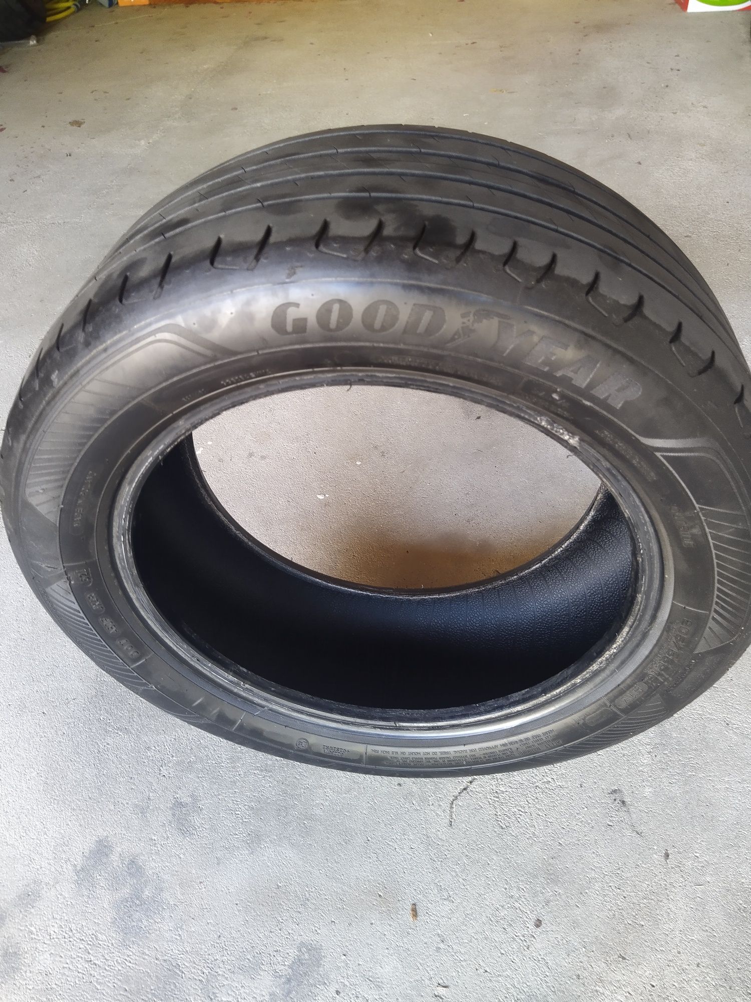 Pneus Good Year 205 55 R16