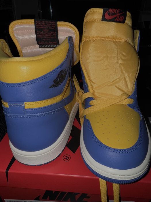 Air Jordan 1 High OG "Reverse Laney" sneakers