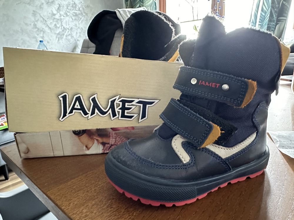 Buty dziecięce Jamet rozm. 23 - stan prawie jak nowe