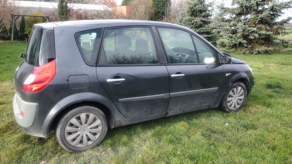 Witam sprzedam renault Megane scenic 1.5d 78kw 2007rok