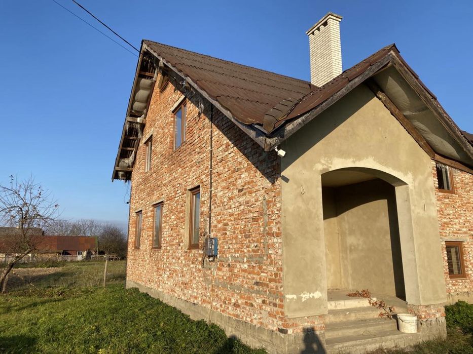 Продаж будинок 20 км передмістя Івано-Франківськ, Тисменичани